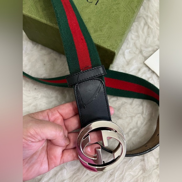 Gucci Green & Red Web Stripe Belt with Black Leather and Silver GG Buckle - Picture 9 of 9